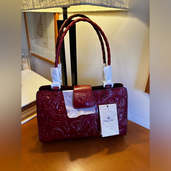 Patricia Nash Handbags - Patricia Nash Red Leather Shoulder Bag. NWT.